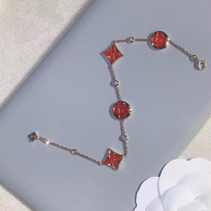 LV Bracelet 08yxs07